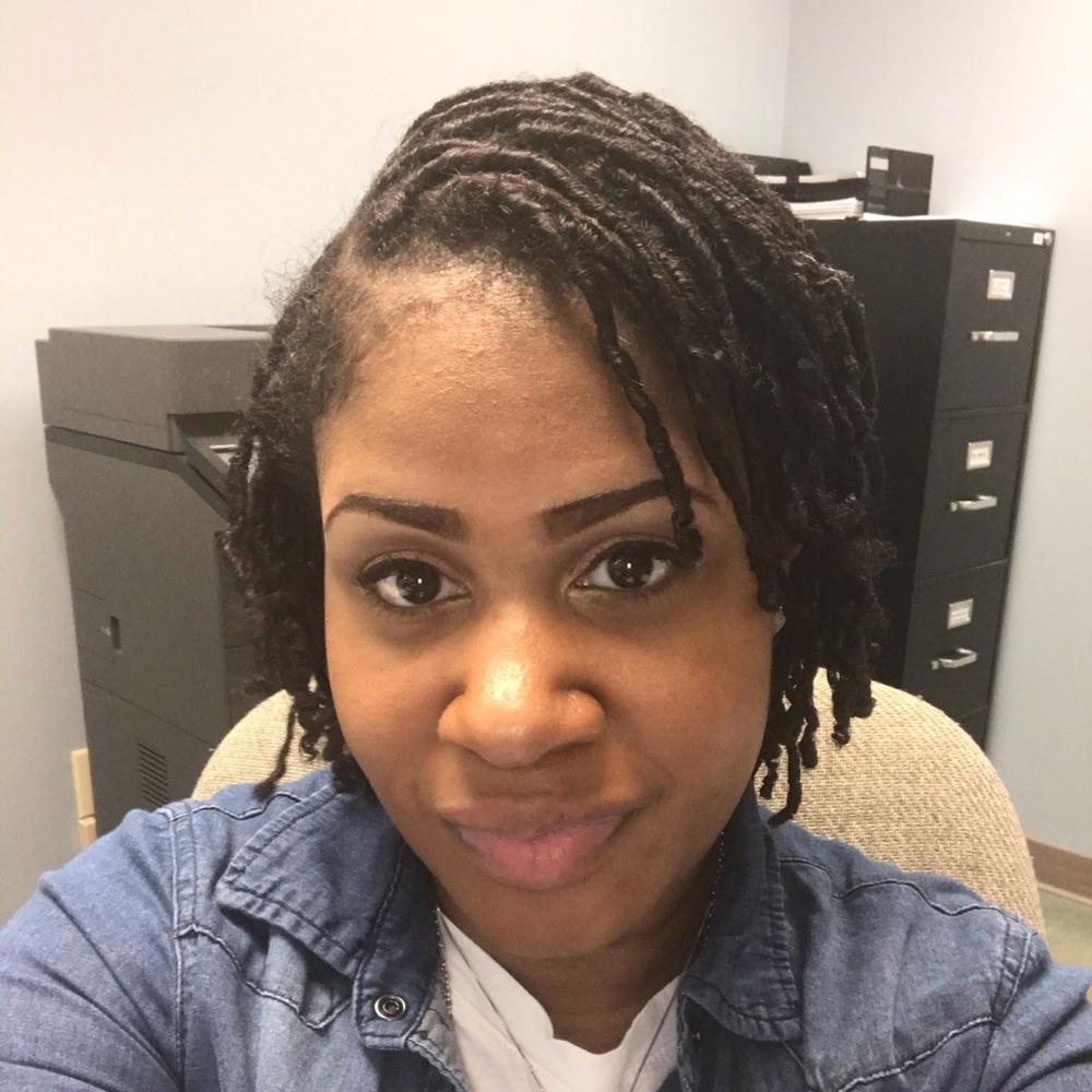 Meet your Posher, Tiffany